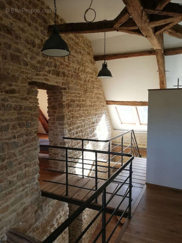 Maison à PARAY-LE-MONIAL