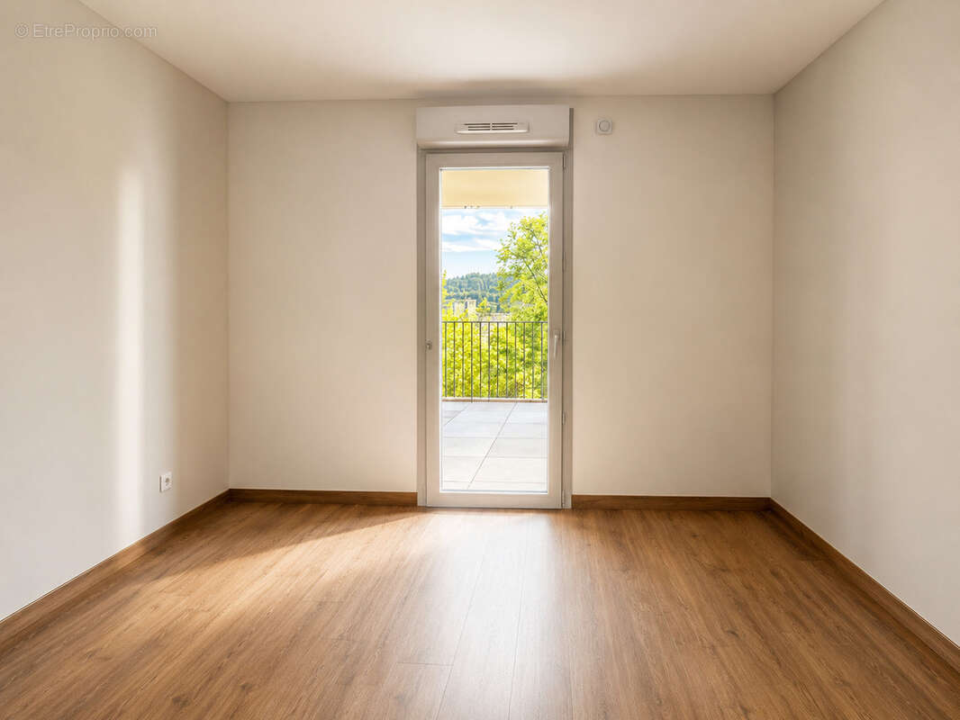 T3 neuf 68m2 loggia 22m2  parking - photo 4