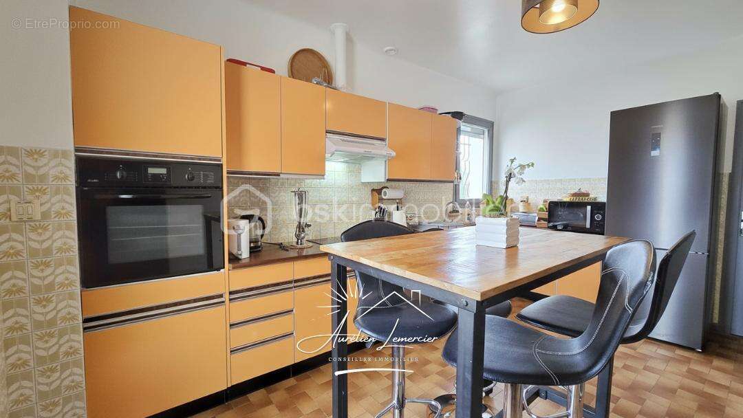 Maison 6 pièces 195m2 sur terrain de 500m2 - Arles - photo 6