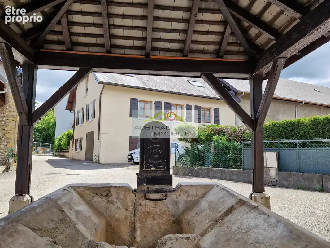 La Motte-Servolex - Maison T6 de 145 m2 avec jardin - photo 31