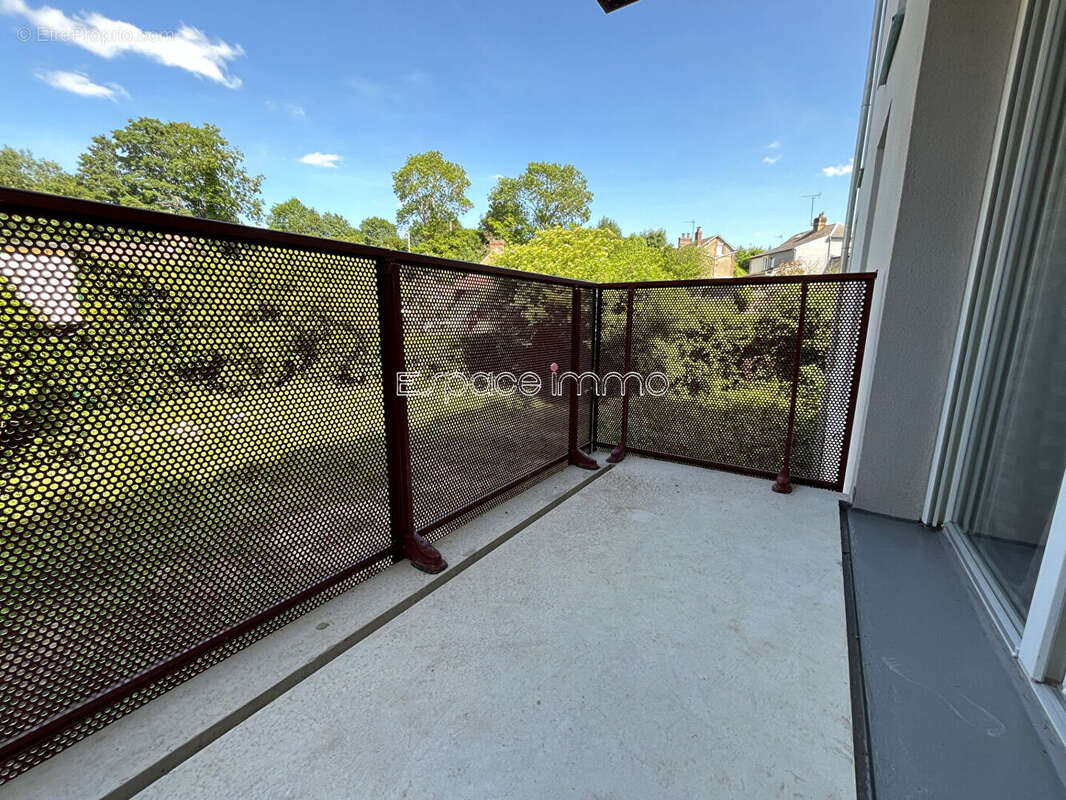 Appartement à NOTRE-DAME-DE-BONDEVILLE