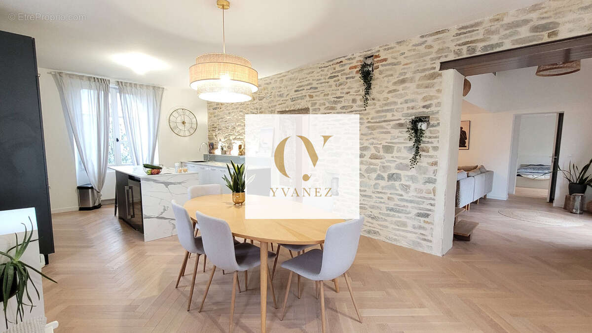 Maison à CHATEAUGIRON