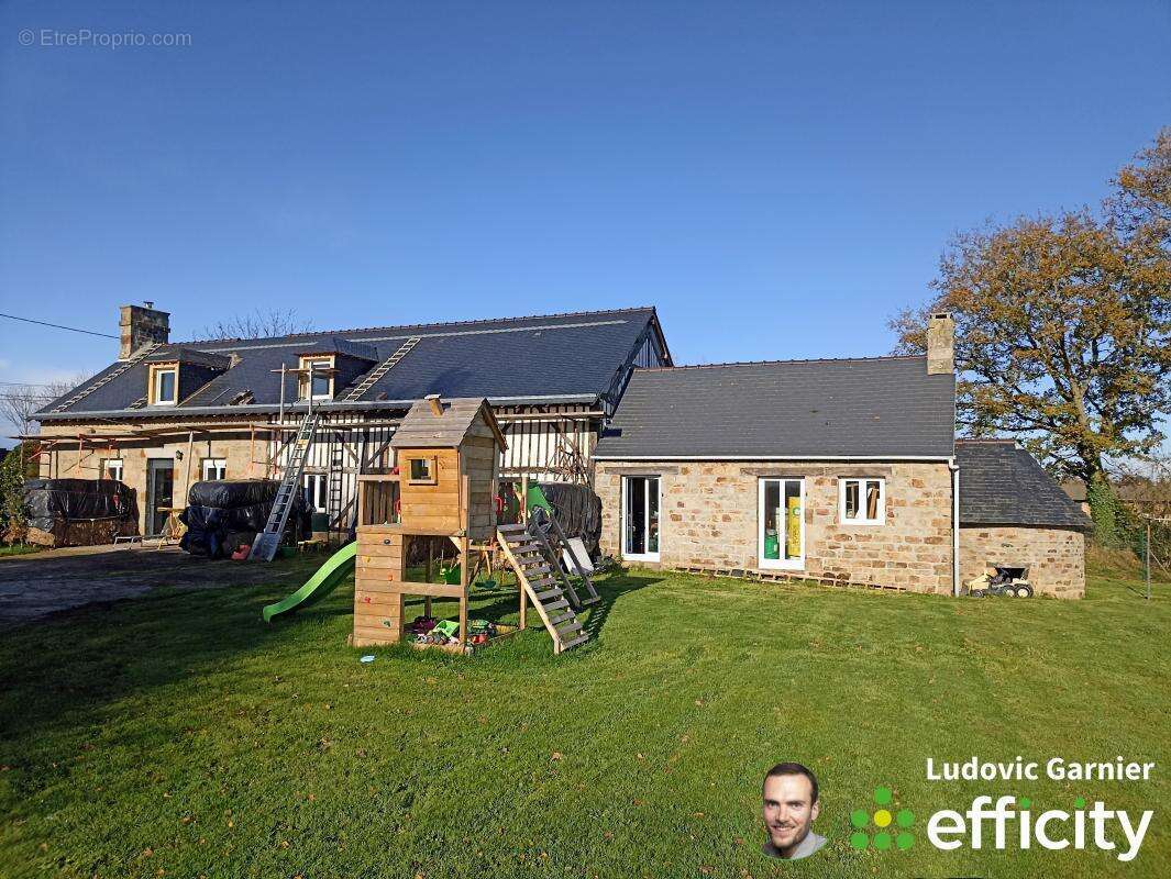 Maison à LE TEILLEUL