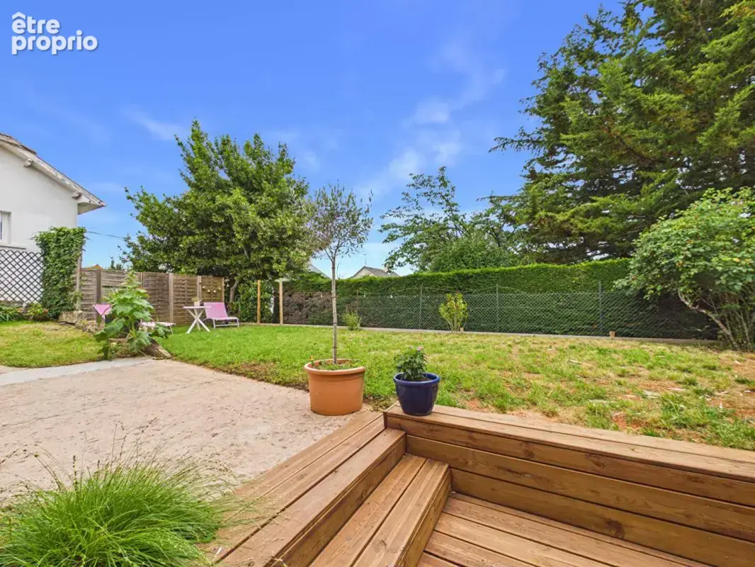 Maison de 110 m2 à Poitiers , quartier Chilvert, 3 chambres, jardin, vaste sous sol - photo 11