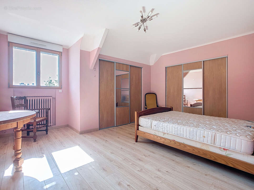 Maison à VILLERS-BOCAGE