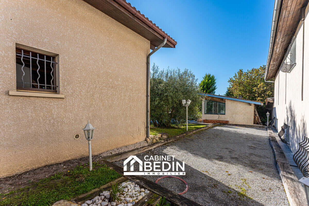 Maison à MIOS