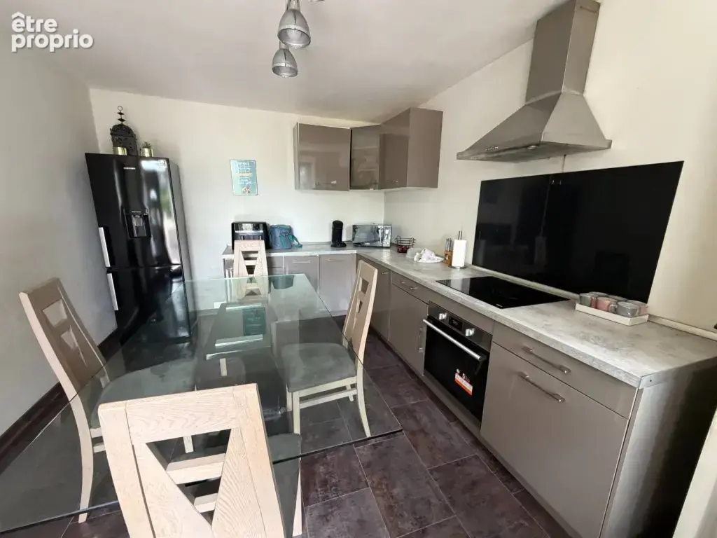 Maison 5 pièces + appartement t1 , 144 m2 le creusot - photo 5