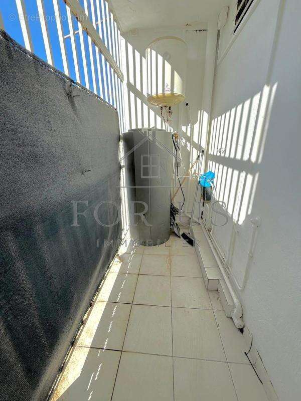 Appartement à LES ABYMES