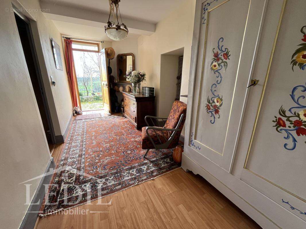 Maison à VIC-FEZENSAC