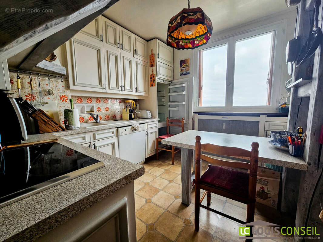 Appartement à CHATILLON