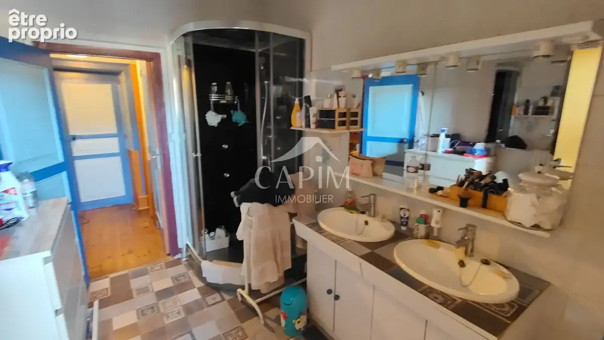 Maison louée avec murs commerciaux, Gahard- 156m², 3ch, 10 Km de l'A84 - photo 7