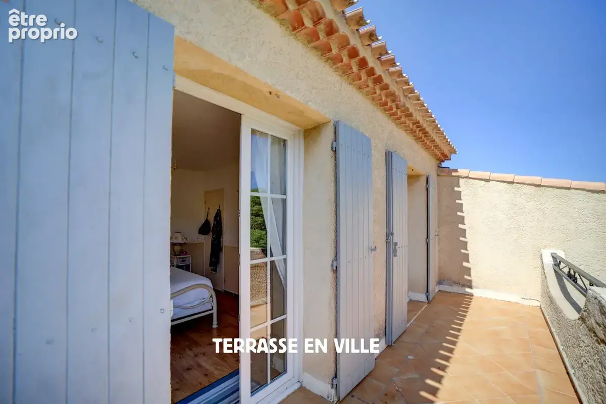 St zacharie - proche centre village - maison familiale t5 - jardin - piscine - vue - calme - 649 000 € - photo 13