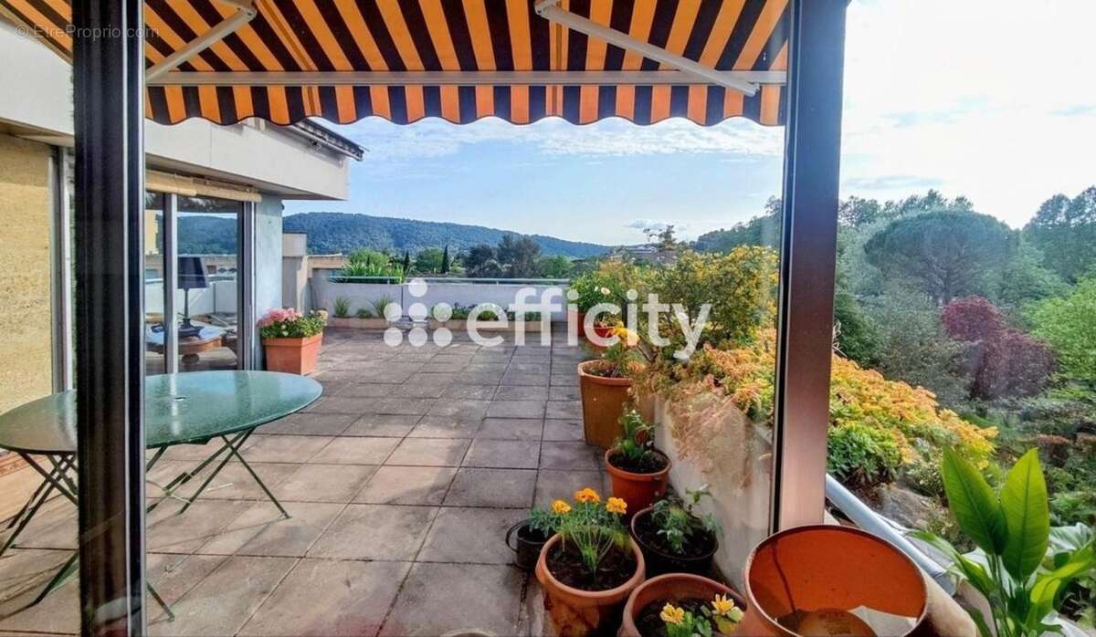 Appartement à AIX-EN-PROVENCE