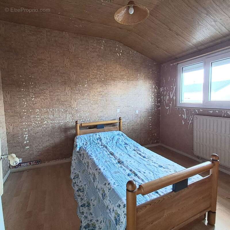 Maison à COMBS-LA-VILLE