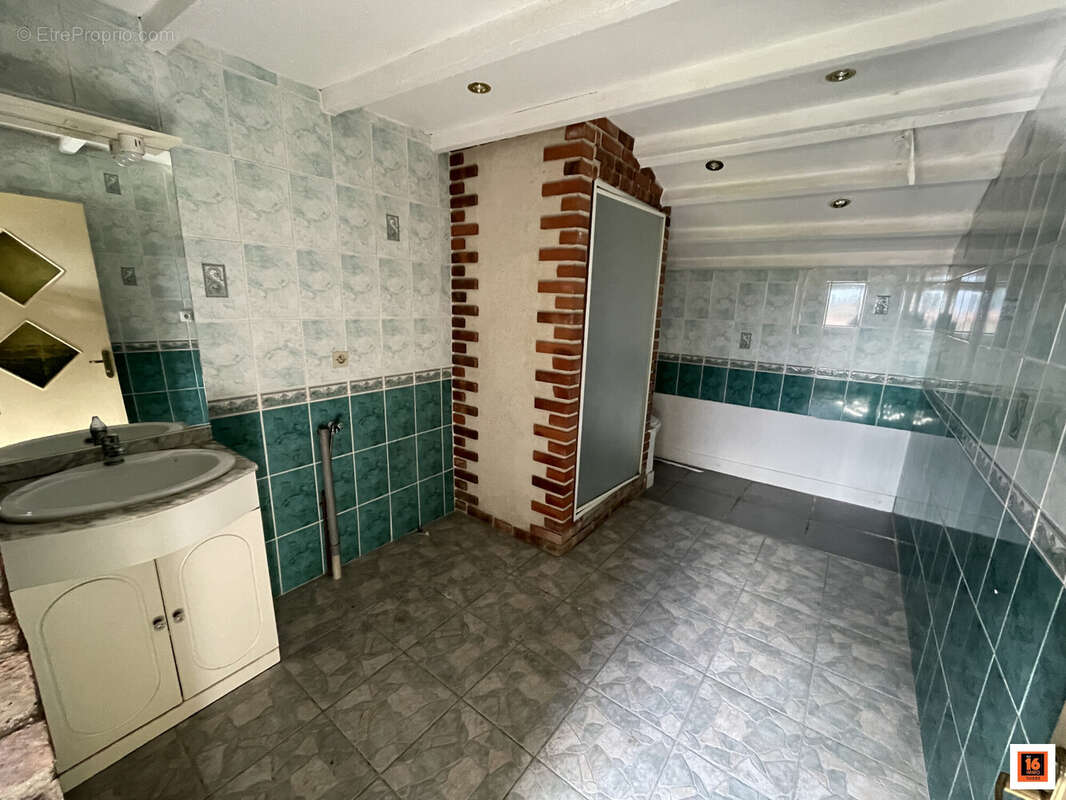 Maison 80 m² à Paslieres  - photo 8