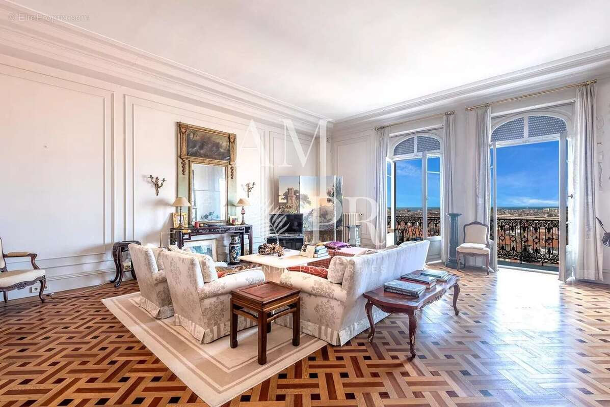 Appartement 242 m² à Nice  - photo 4