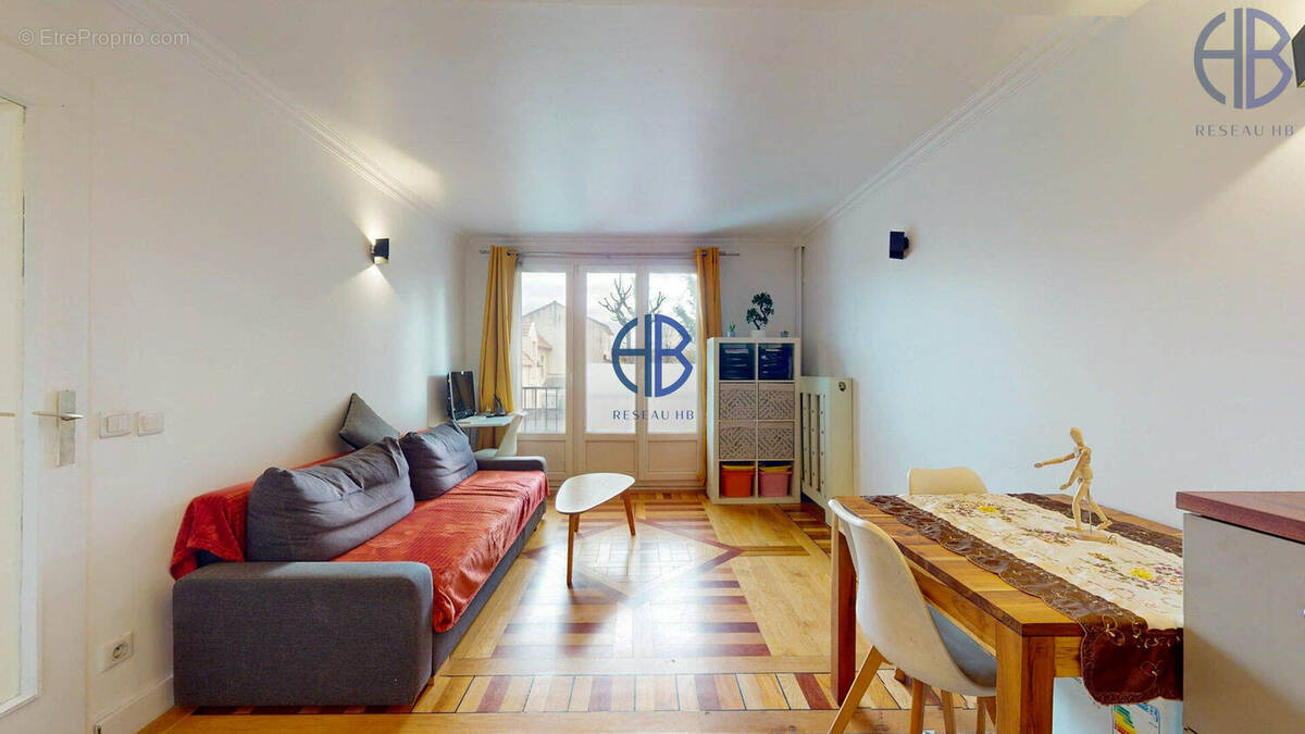 Appartement à LE BLANC-MESNIL