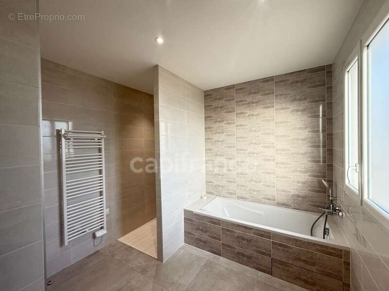 Maison contemporaine de 2024 – 133 m² – 3 chambres – Terrain 781 m² hors lotissement - photo 19