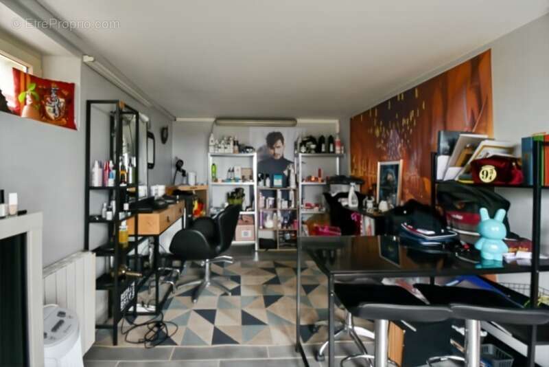 Maison à VALLON-EN-SULLY