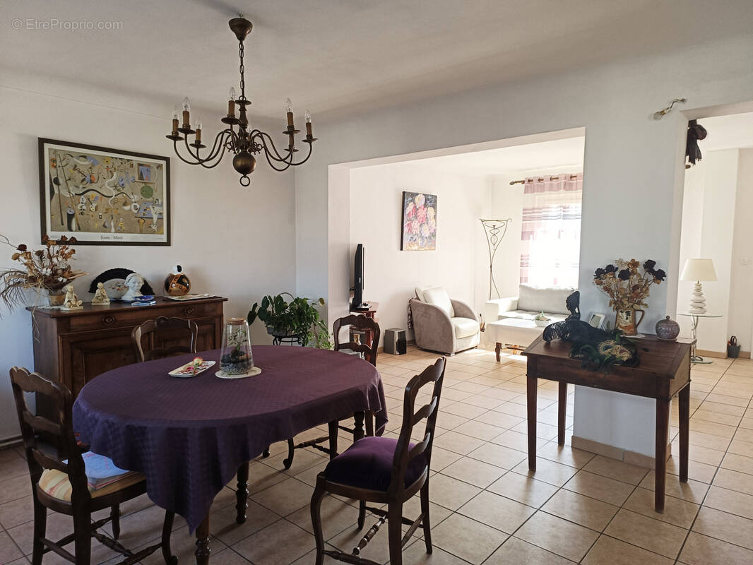 Maison à LE PEAGE-DE-ROUSSILLON