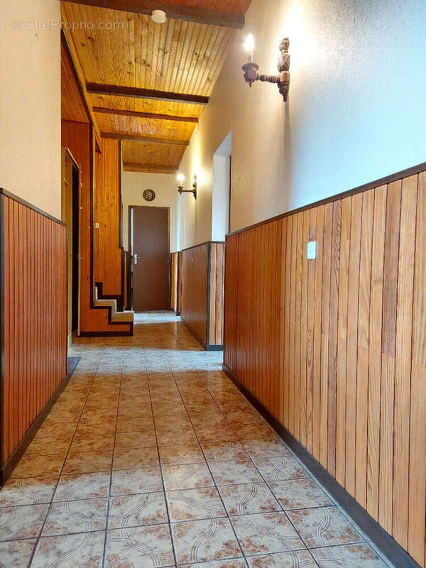 Maison à SEINGBOUSE