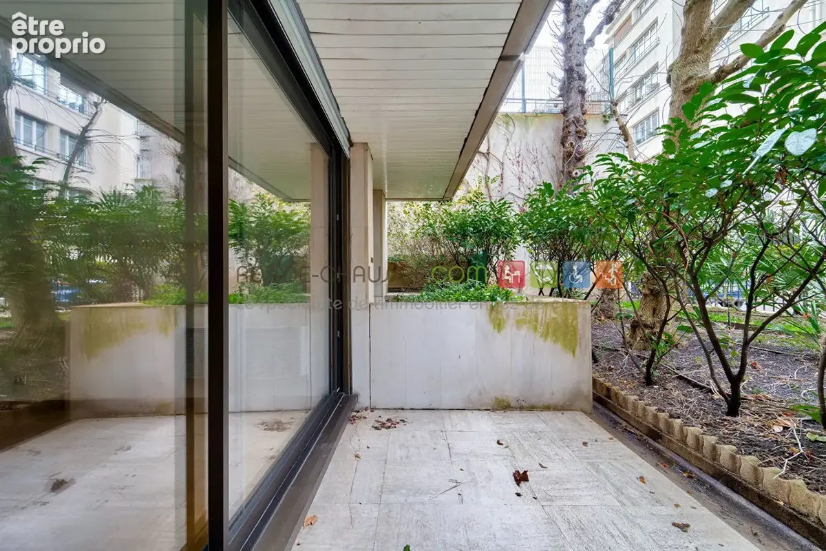 Appartement 2 pieces en rez-de-jardin - photo 2