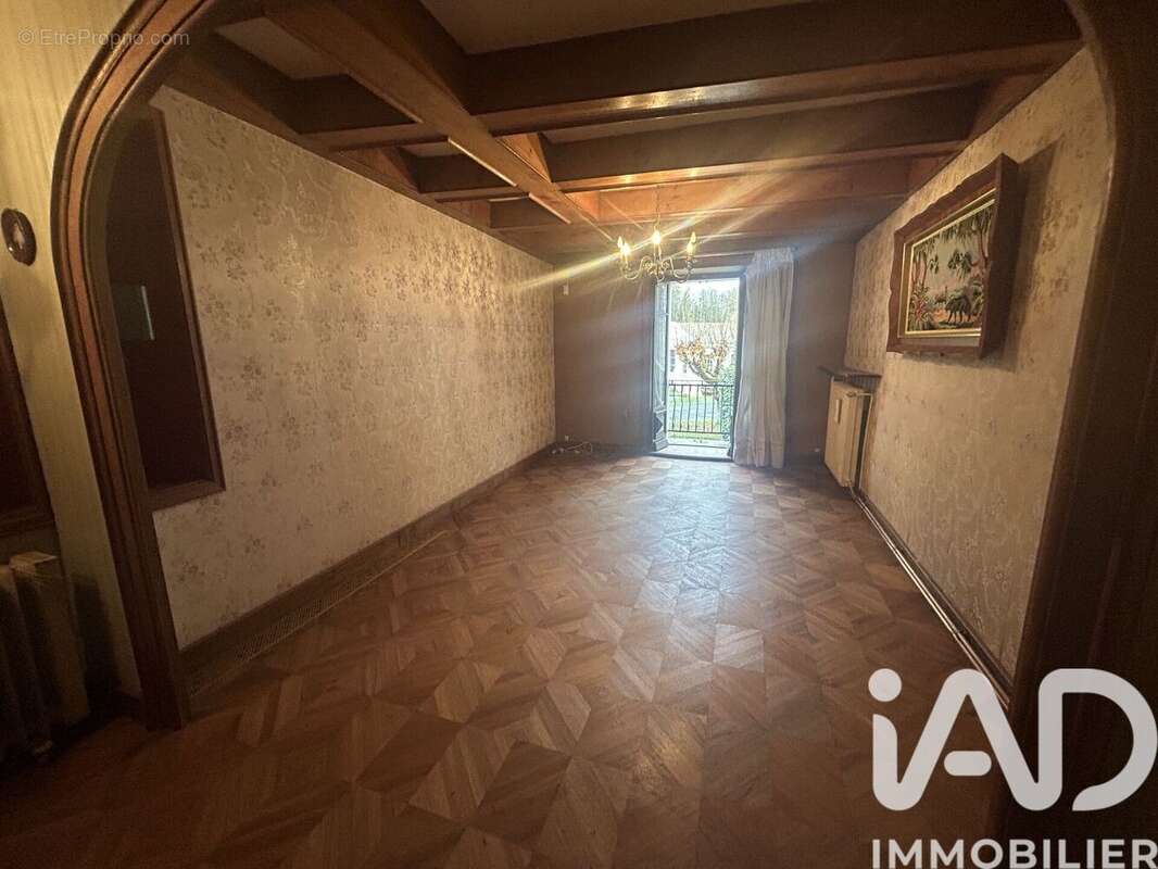 Photo 3 - Appartement à GOND-PONTOUVRE