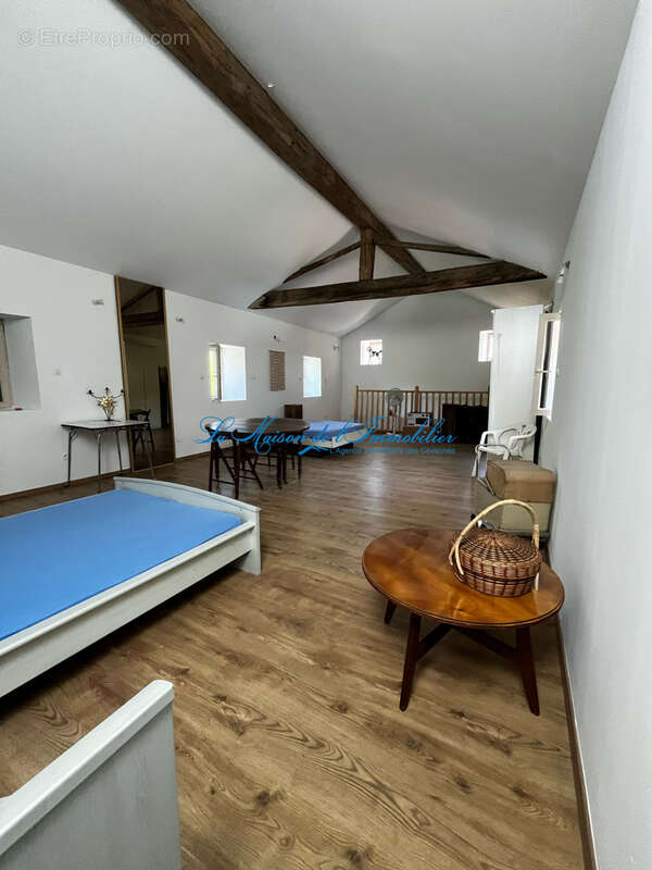 Proche Anduze, Ancienne magnanerie de 1844 rénovée de 242 m2 hab, garage de 60 m2 et 110 m2 de dep, avec pisci - photo 9