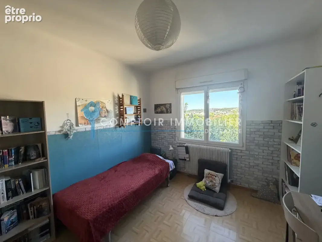 A VENDRE - NIMES - SECTEUR CHU CAREMEAU - MAISON 6 Pieces 136 m2 avec jardin arbore, véranda et dépendance - photo 15