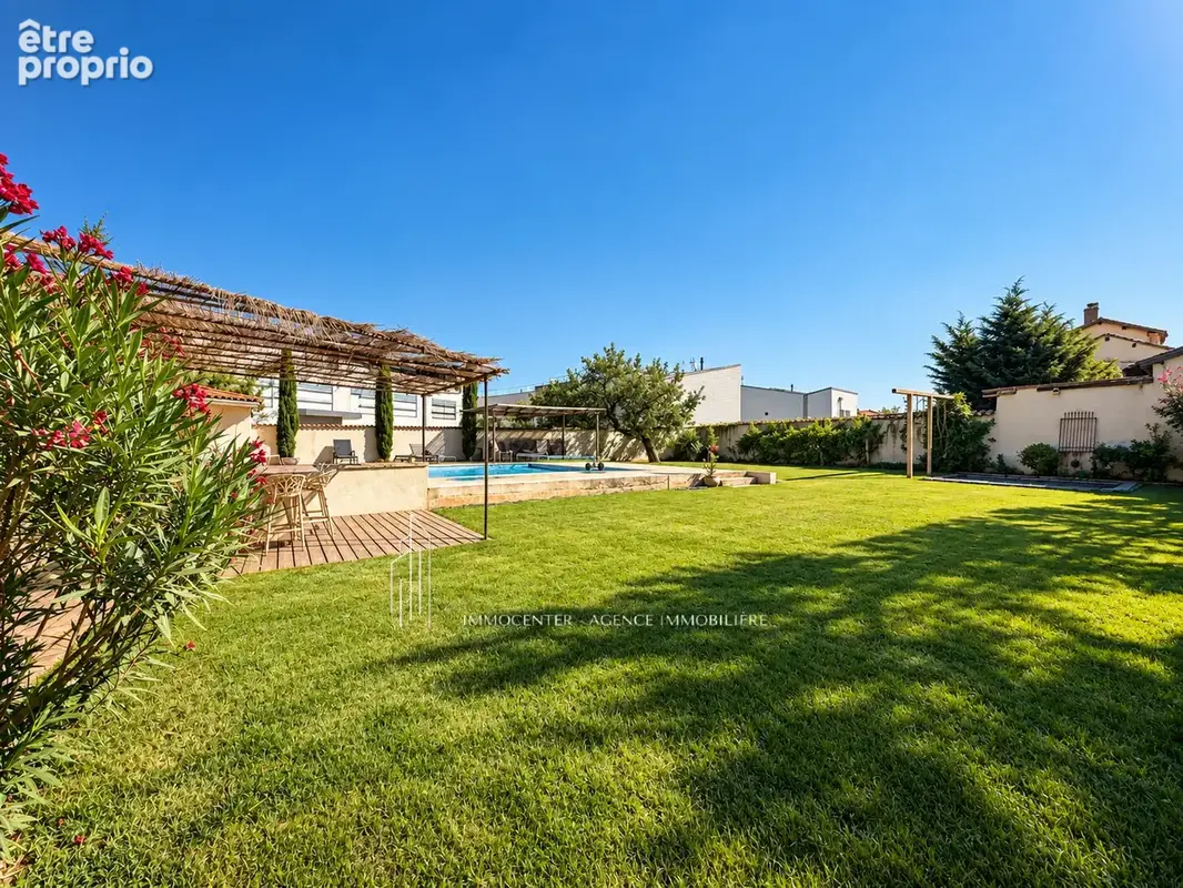 Propriété de caractère rénovée   225 m2   5 chambres   Piscine   Dépendances   DPE A/A - photo 23