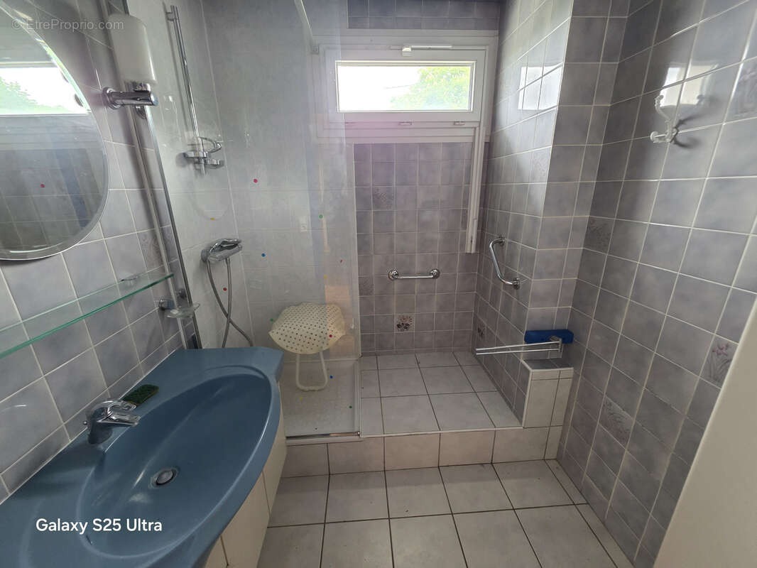 Appartement à ROMAGNAT
