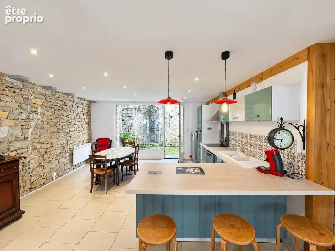 Maison 4 pièces 116 m² + extérieur - photo 2