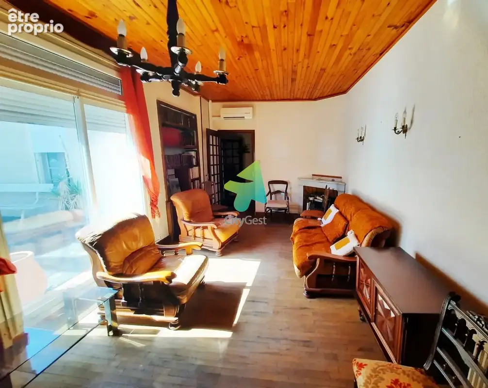 Maison a renover avec remises et cour, terrasses - photo 14
