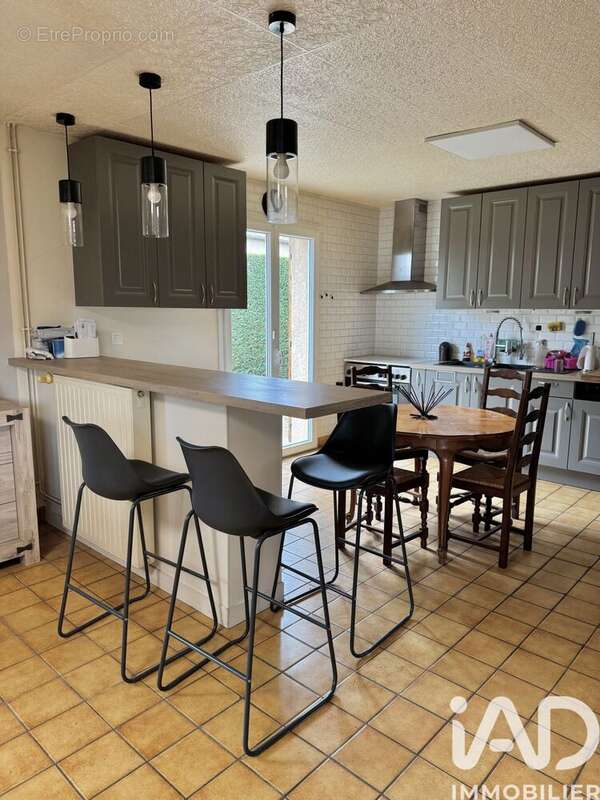 Photo 8 - Maison à REPLONGES