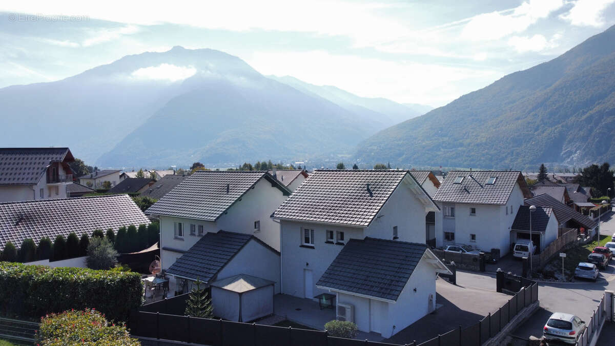 Maison à LA CHAMBRE