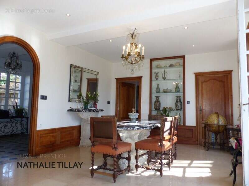 Maison à SAINT-PRYVE-SAINT-MESMIN