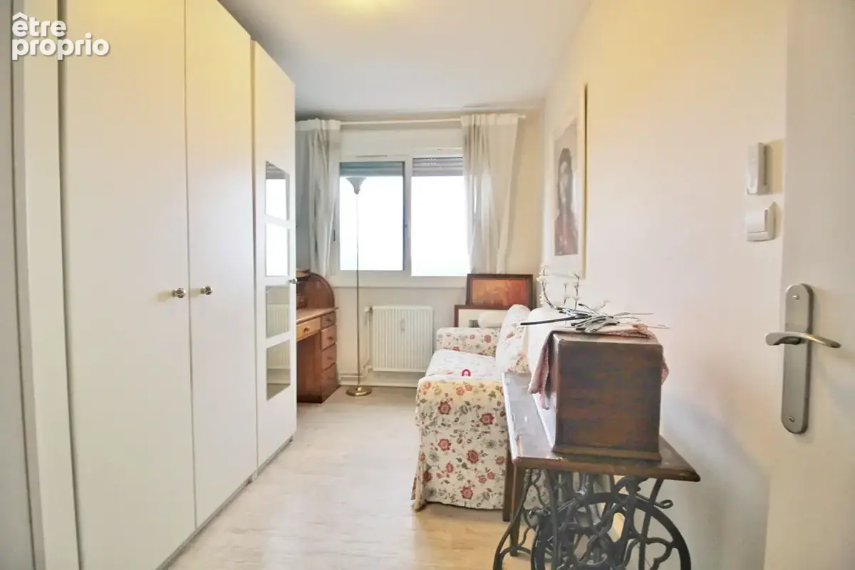 Appartement Saint Priest 5 pièce(s) - photo 4