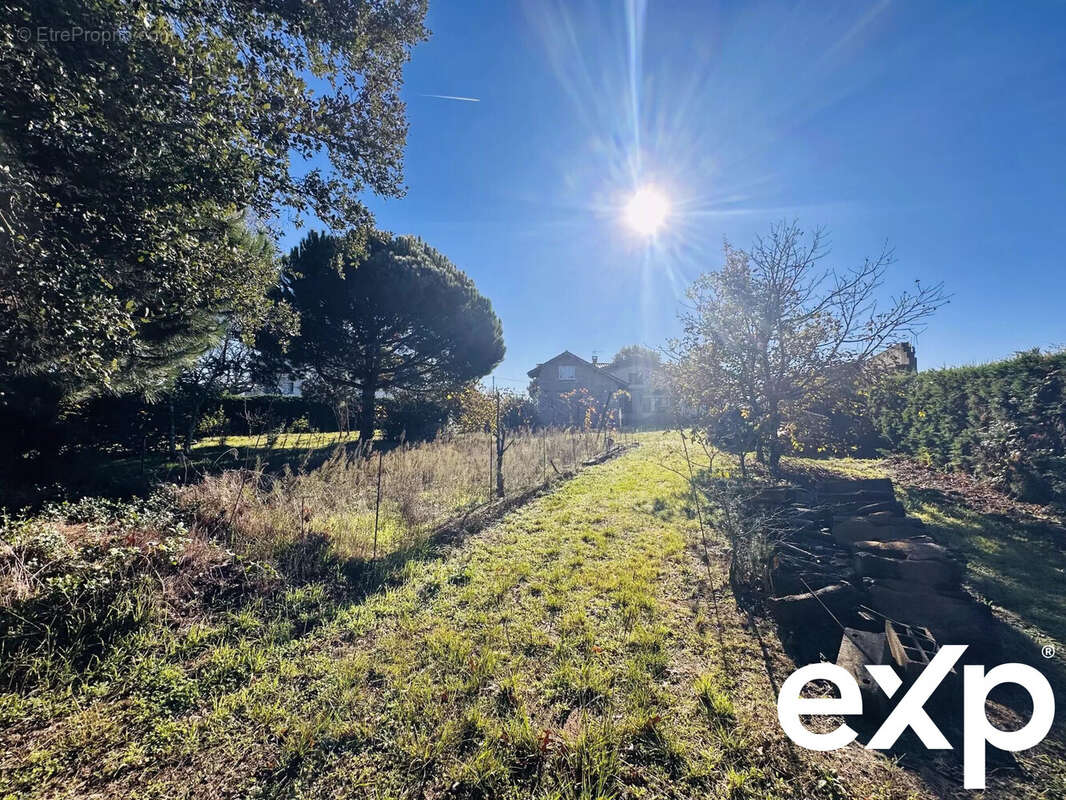 Maison à SAINT-GEOURS-DE-MAREMNE