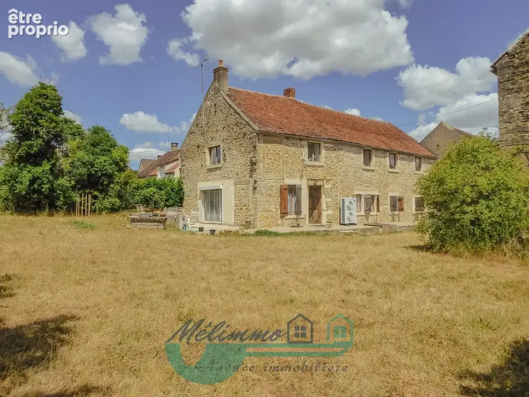 Maison à OISY