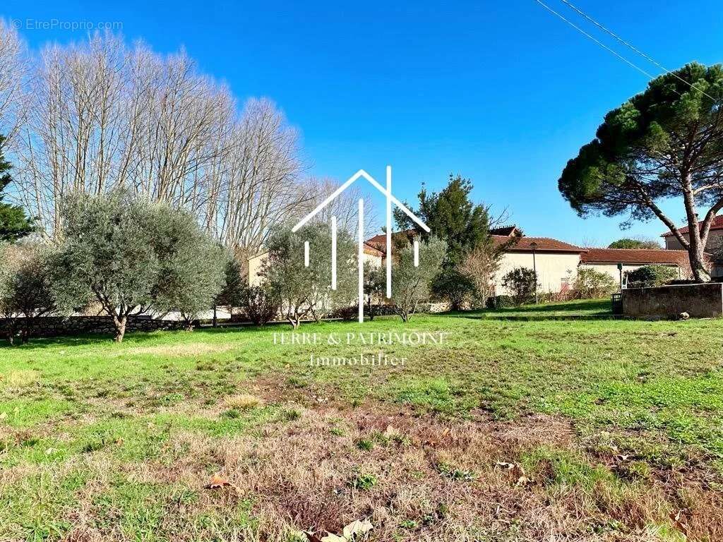 Maison à SAINT-PAUL-LE-JEUNE