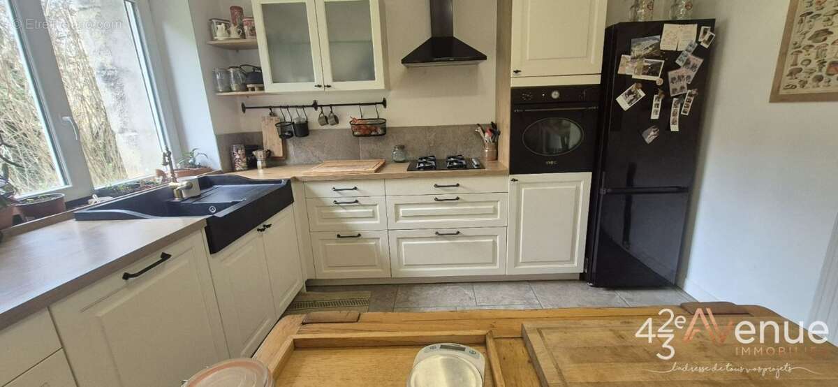 Appartement à SAINT-ETIENNE