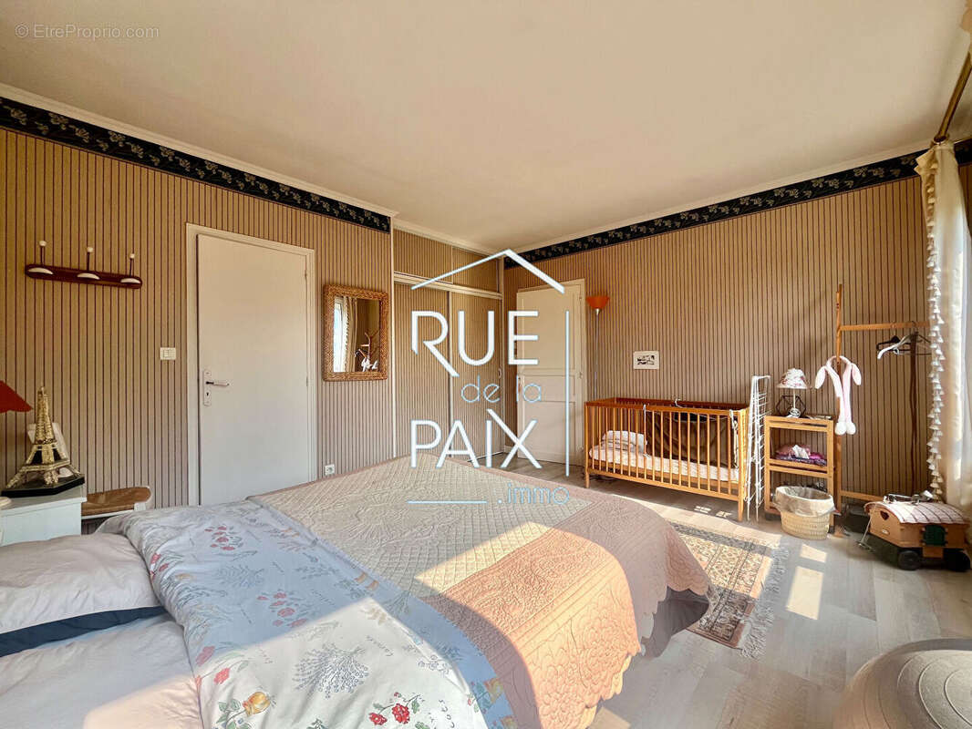Maison à PARTHENAY