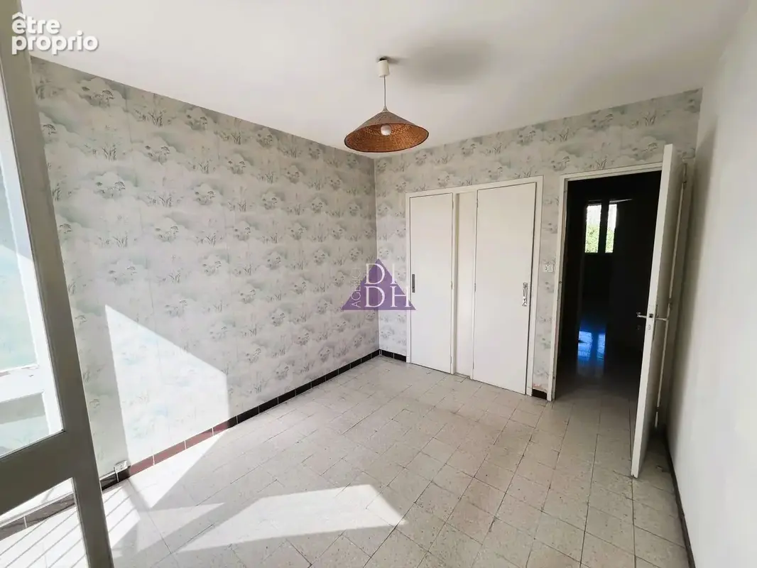 À deux pas des commodités sur le secteur ouest appartement à rénover avec potentiel! - photo 8