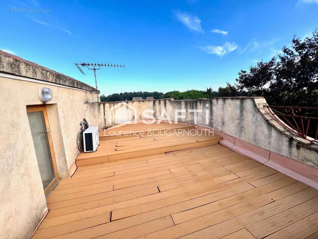 Appartement 40 m² à Roquemaure  - photo 8