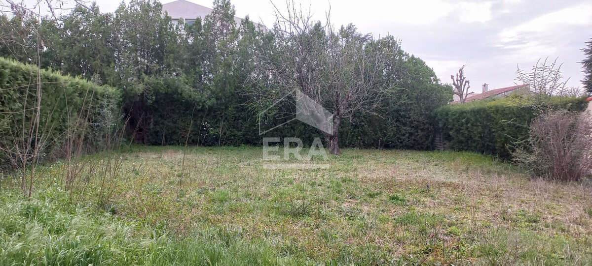 Maison à SIMIANE-COLLONGUE