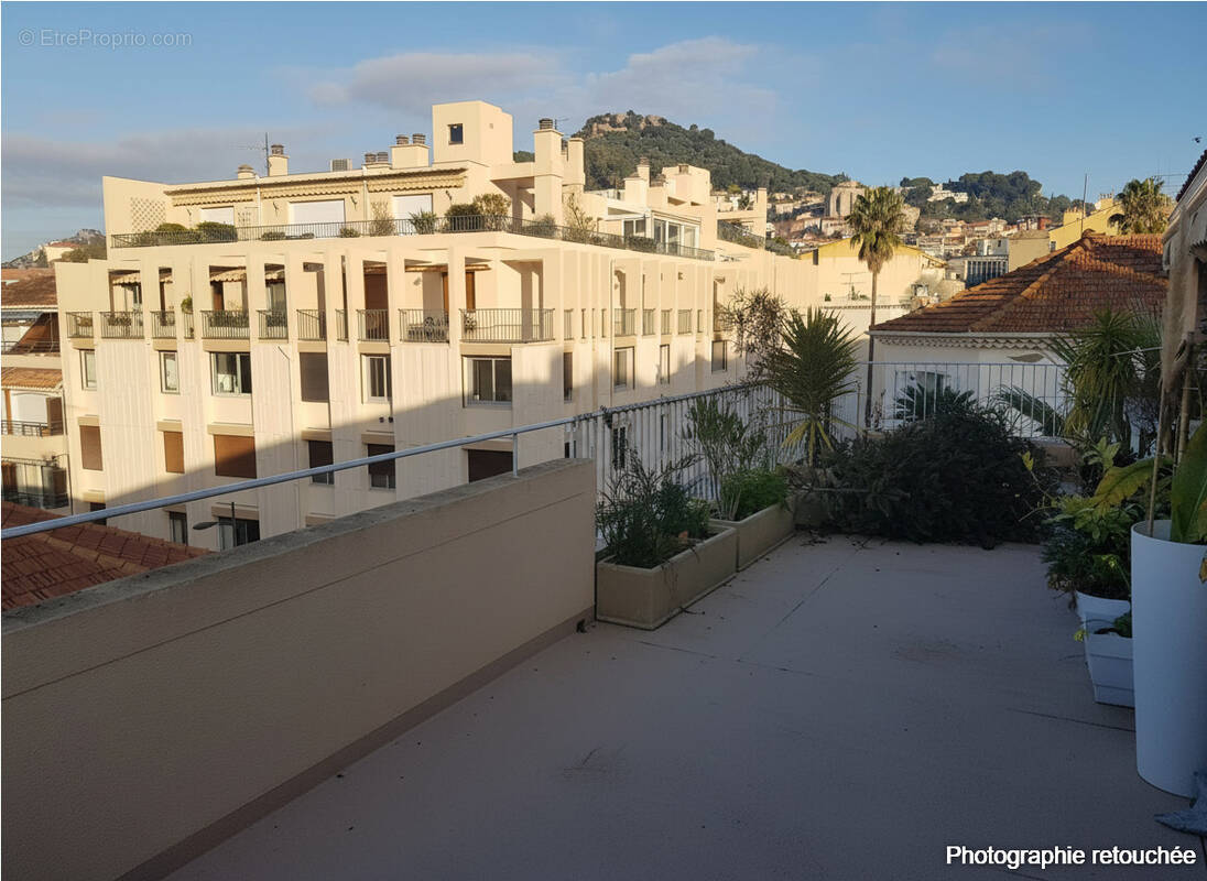 Appartement à HYERES