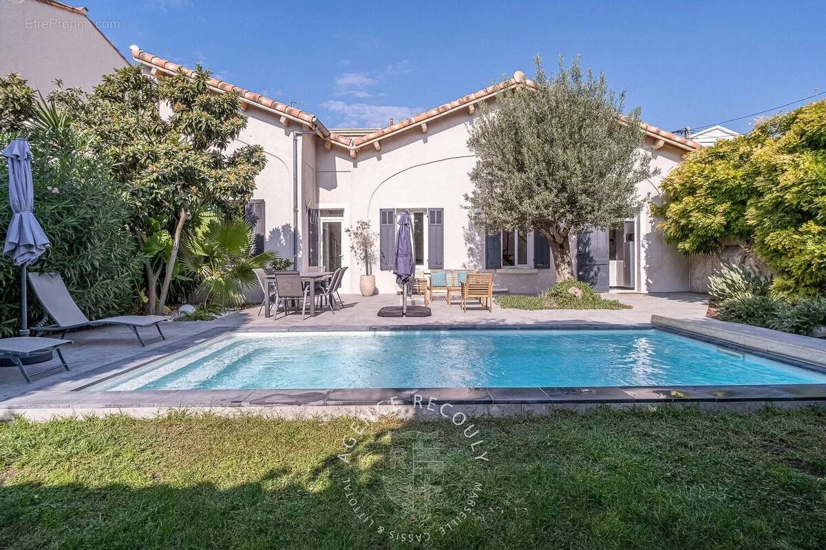 Maison à MARSEILLE-8E