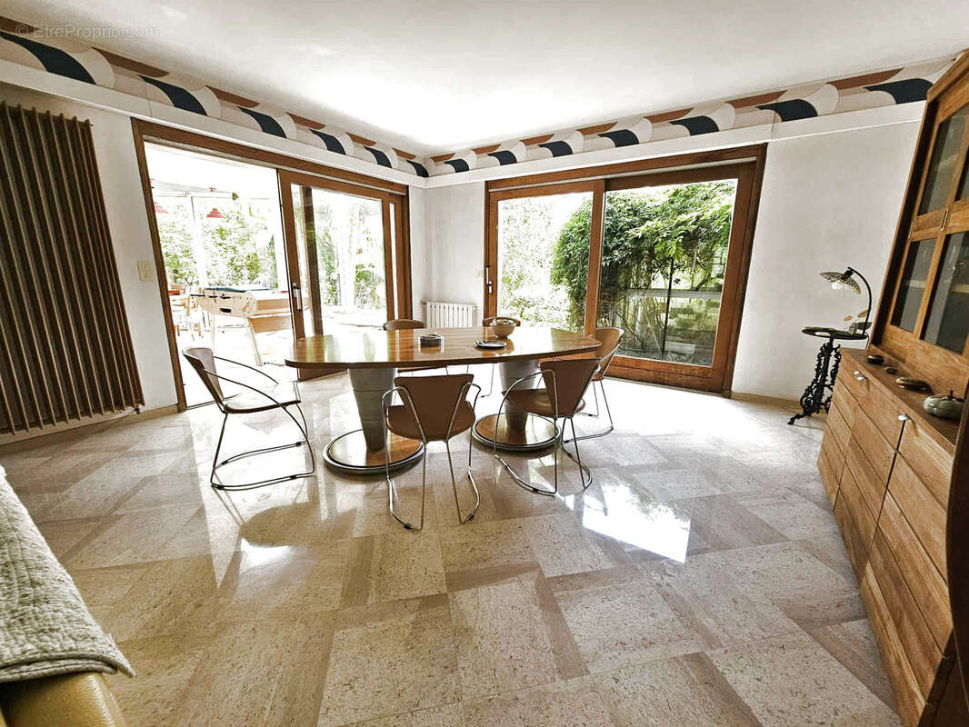 Maison à AIGREFEUILLE-D&#039;AUNIS