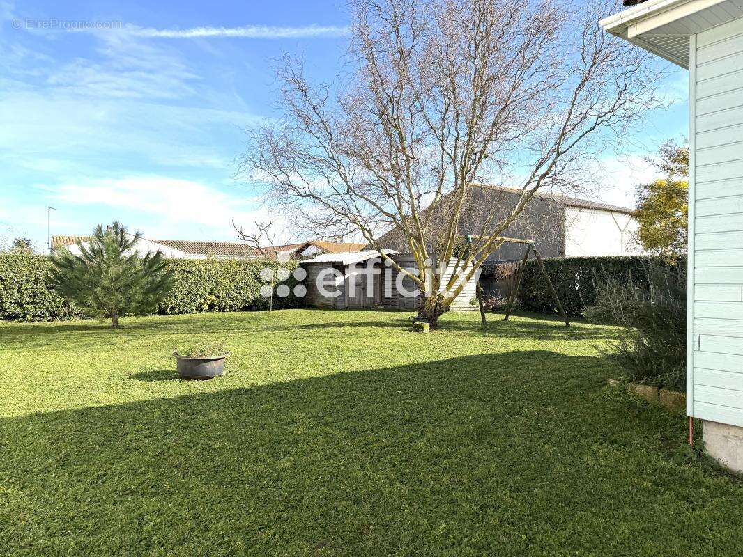 Maison à NIEULLE-SUR-SEUDRE