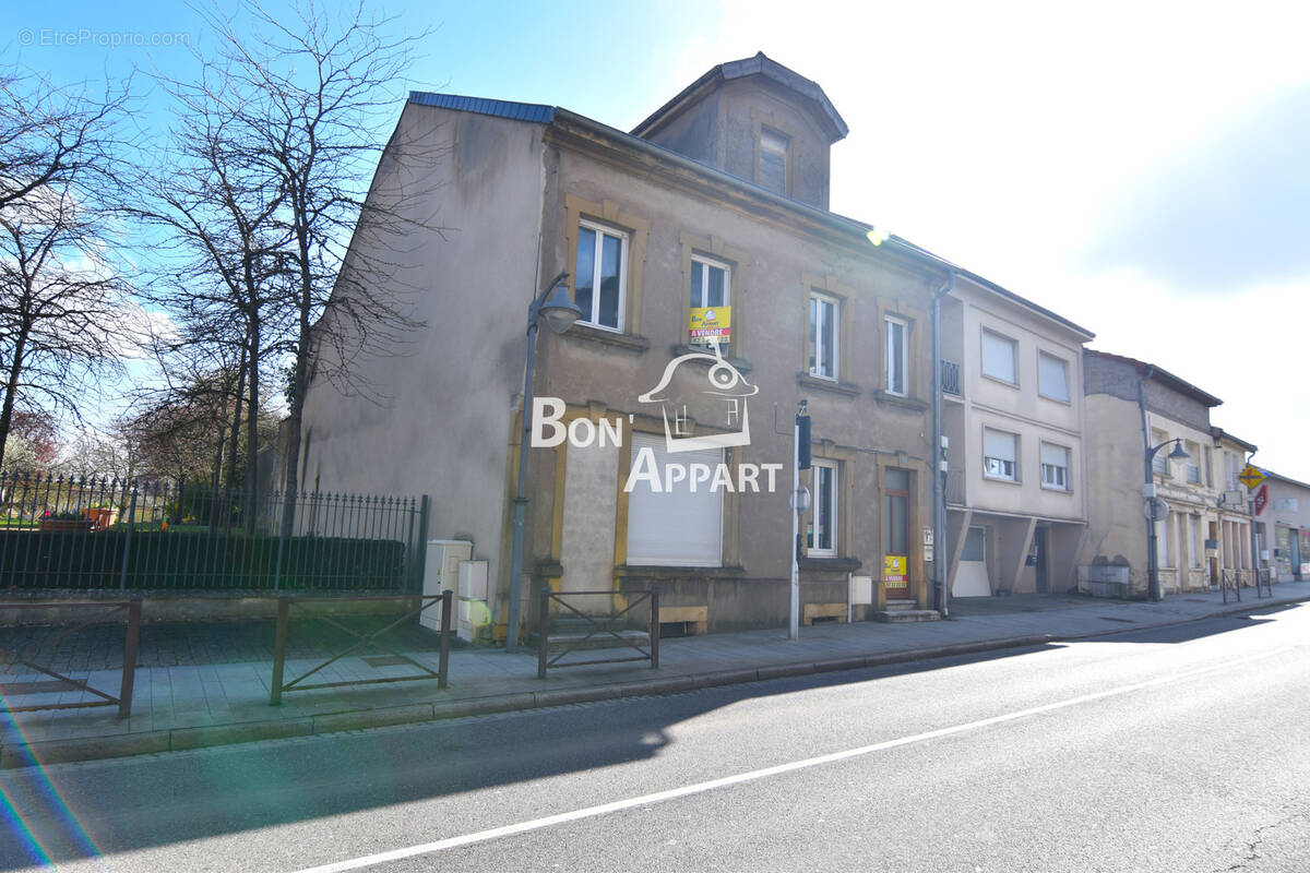 Appartement à SAINTE-MARIE-AUX-CHENES